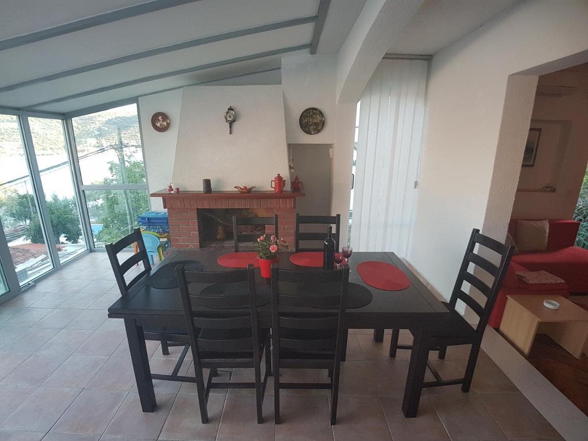 Apartments By The Sea Marina, Trogir - 14191 מראה חיצוני תמונה